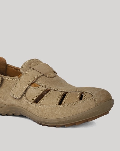 WOODLAND Men Khaki Sandals - Buy WOODLAND Men Khaki Sandals Online at Best  Price - Shop Online for Footwears in India | Flipkart.com