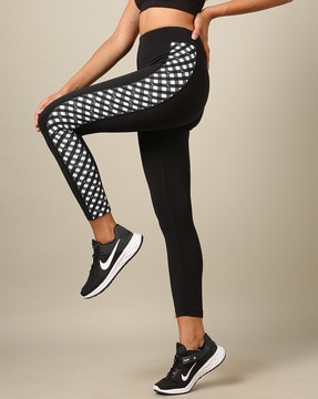 Nike leopard 2025 leggings
