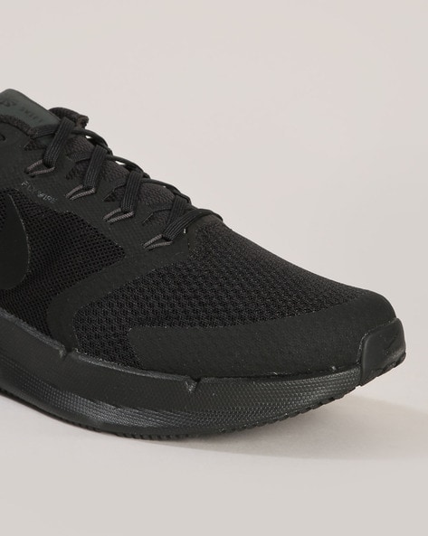 Nike sport 2024 shoes black