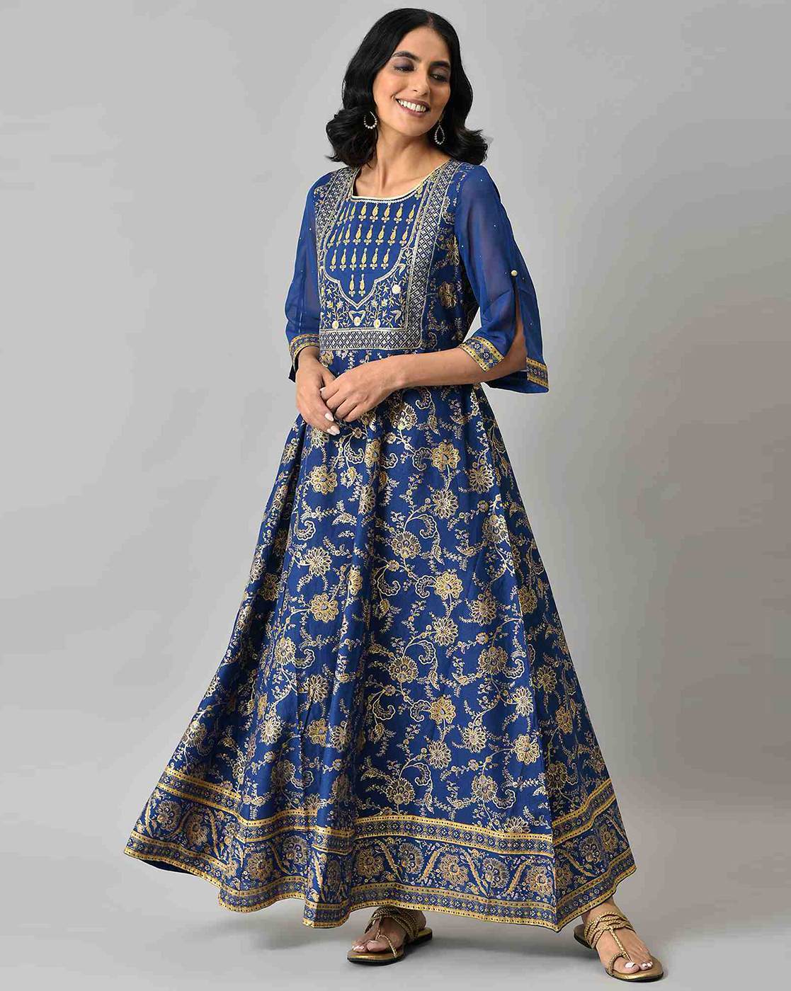 Buy Off-White Kurtas for Women by AJIO Online | Ajio.com | Indian wear,  Indian fashion, Kurta style