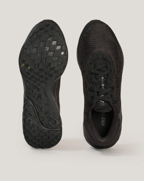 Nike black store shoes 2019