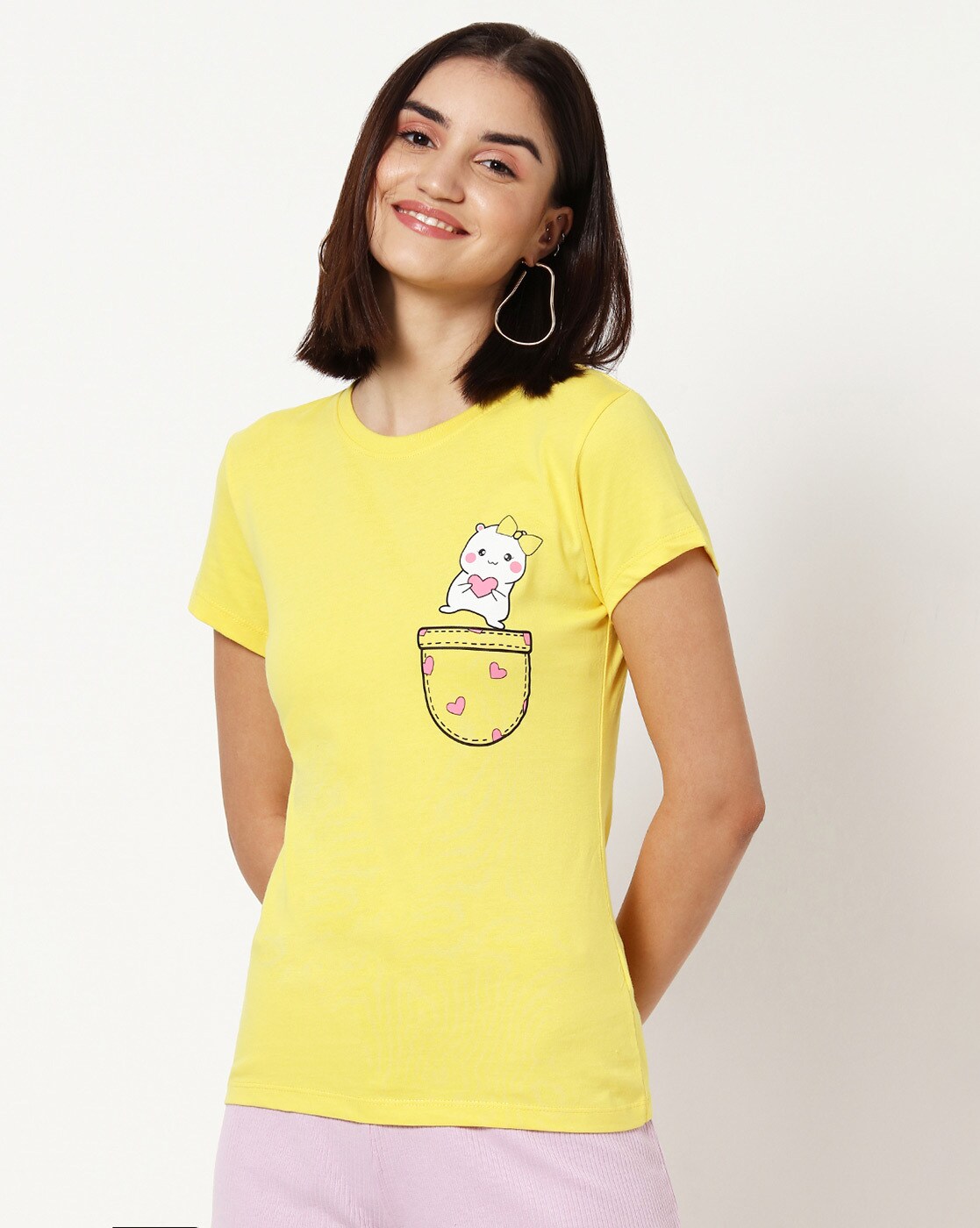 Buy Women's Yellow Chicago Graphic Printed Oversized T-shirt Online at  Bewakoof