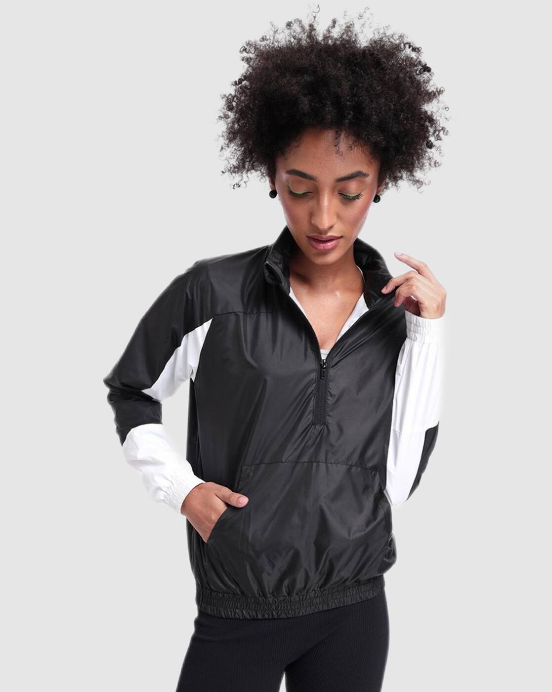 Buy BEWAKOOF Women Colourblock Windcheater Jacket Online | Ajio.com