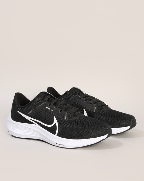 Air Zoom Pegasus 40 Lace Up Running Shoes