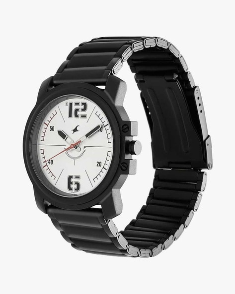 Fastrack 3039 deals