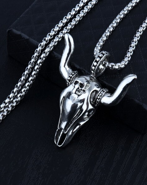 Buy Sarah Bull Skull Stainless Steel Box Chain Gothic Pendant Necklace for  Boys at Amazon.in