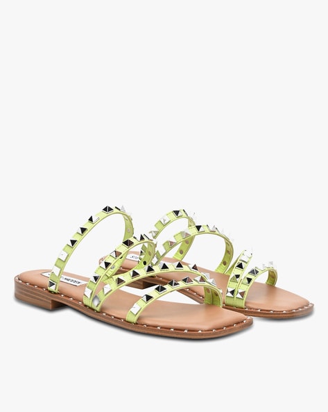 STEVE MADDEN Travel flat sandals with studs  White  Steve Madden flat  sandals SMSTRAVEL online on GIGLIOCOM