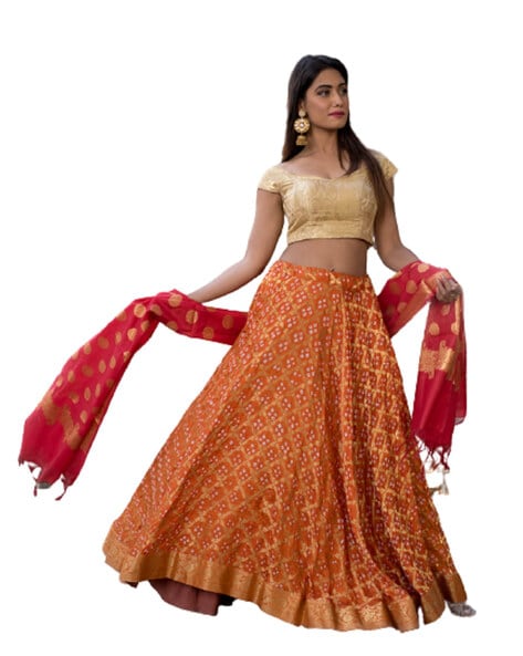 Silk Orange & Golden Bridal Lehenga Choli, Size: Free Size & Large Size at  Rs 2500 in Jaipur