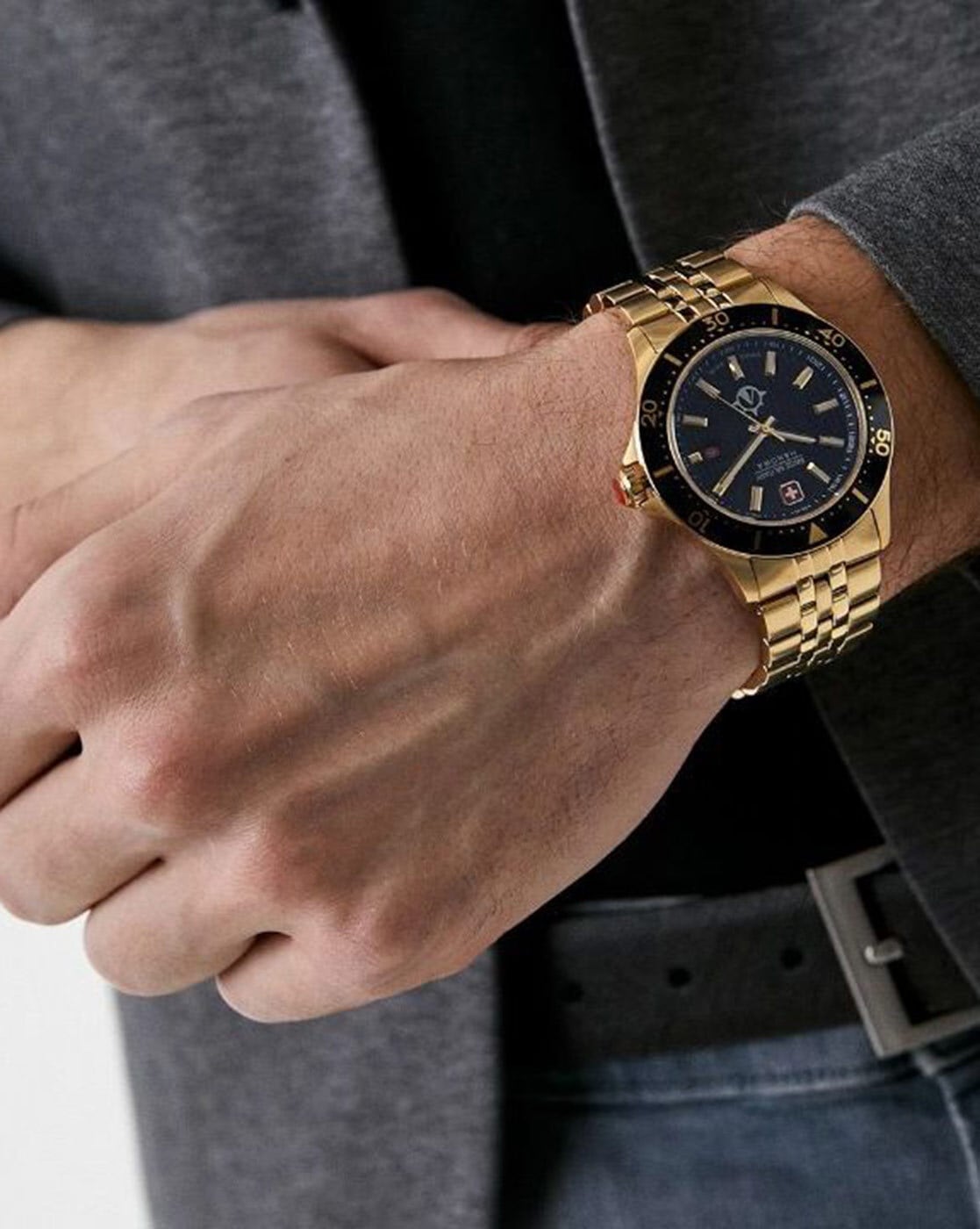 Buy Gold Watches for Men by Swiss Military Hanowa Online | Schweizer Uhren