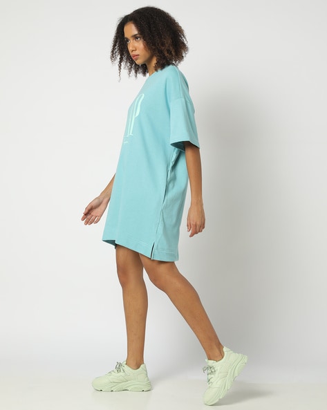 Branded t shirt store dress