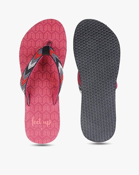 Maroon best sale flip flops