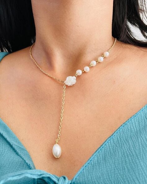 Super chic and feminine pearl necklace DIY tutorial – Linkouture