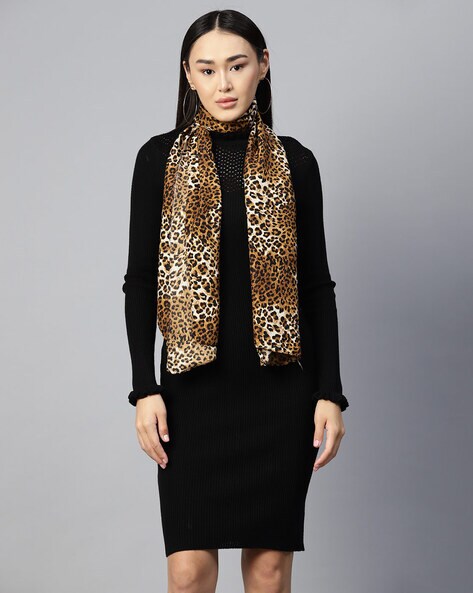 Cheetah Print Women Scarf with Taping Border Price in India