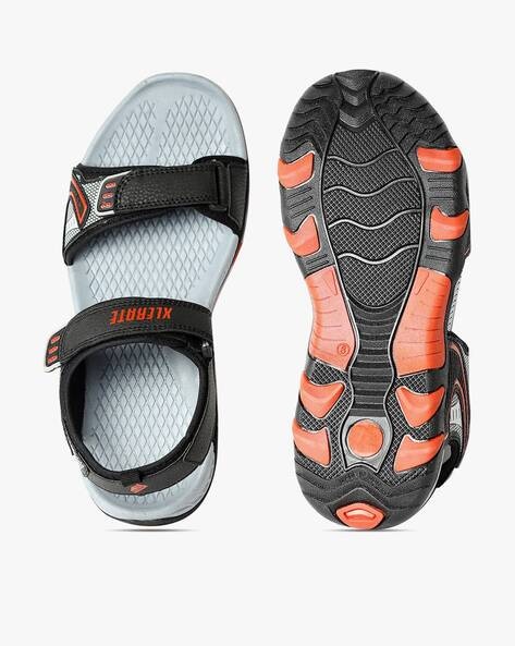 Black nike best sale double strap sandals