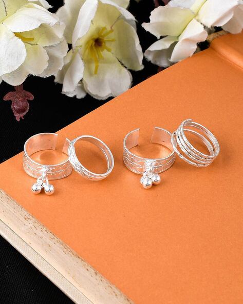 Buy Pleasant Floral Silver Toe Rings |GRT Jewellers