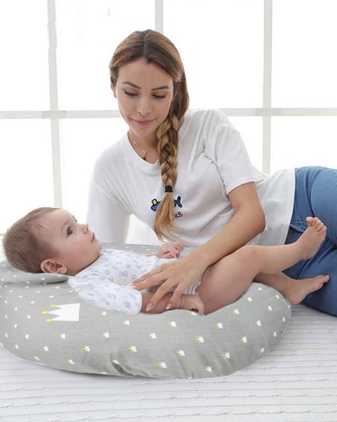 Buy buy baby nursing pillow hotsell