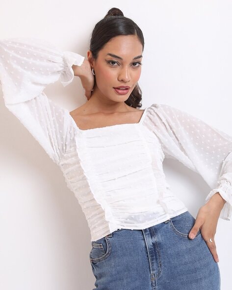 Ruched top with online puff sleeves