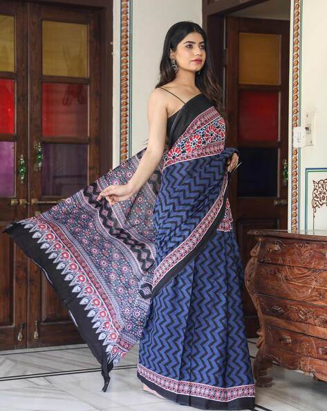 IKAT COTTON SAREE WITH GREEN PALLU AND GREY PLEATED BORDER –  ShopBollyWear.Com