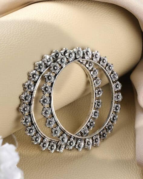Jazz And Sizzle Silver-Plated Slip-On Thin Bangles