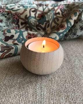 aromaticfables Round Shape Citrus Scented Wooden Dough Bowl Candle-picture-19