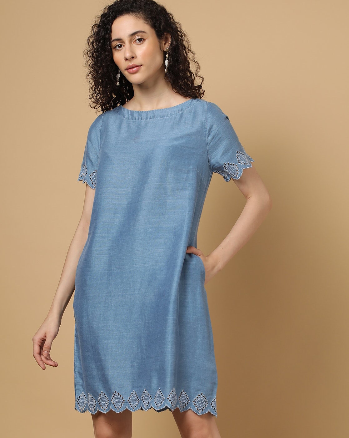 Symptomer Stratford på Avon Fredag Buy Blue Dresses for Women by Vero Moda Online | Ajio.com