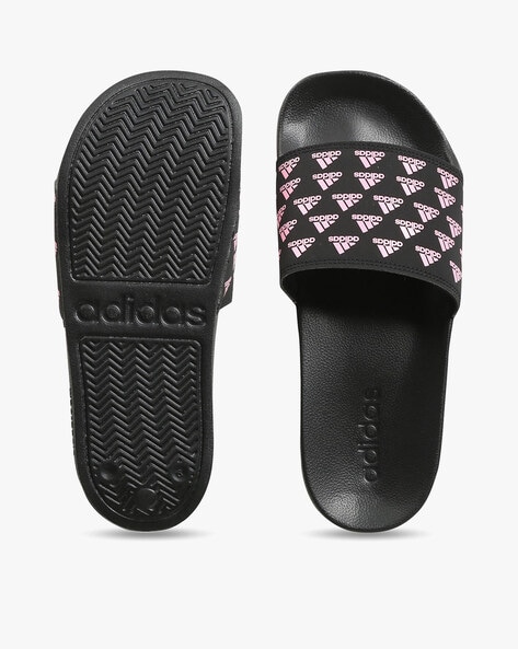 All black discount adidas slides womens