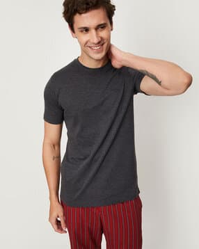 max Short-Sleeves Crew-Neck T-Shirt-picture-20