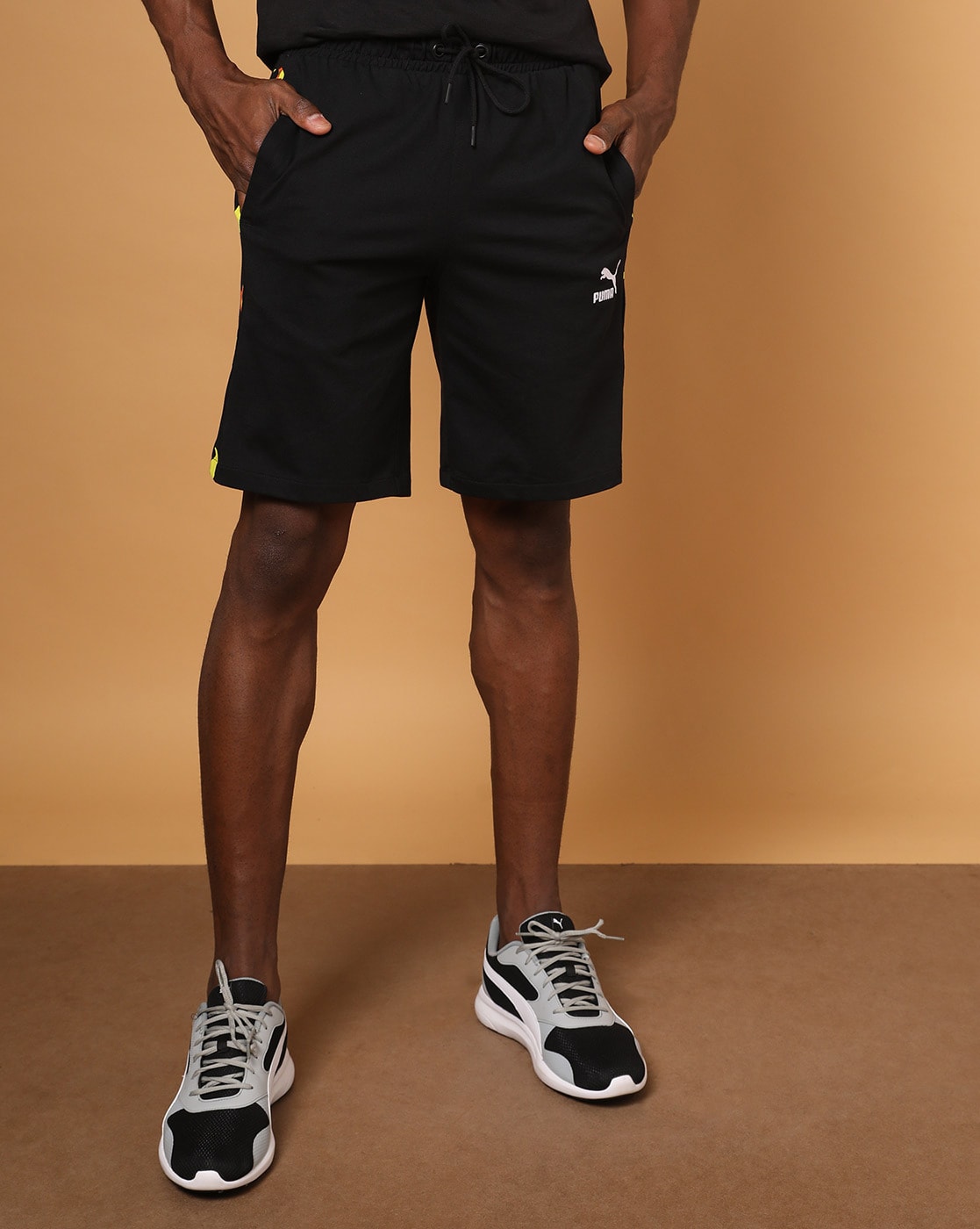 Puma shorts hot sale mens brown