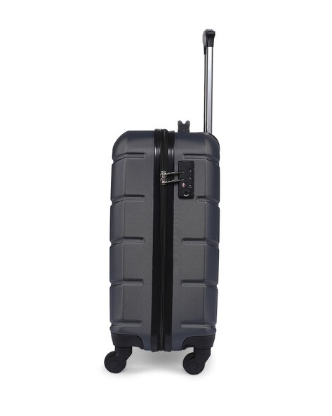 passenger luggage bag in bedroom, ready for vacation Stock Photo - Alamy