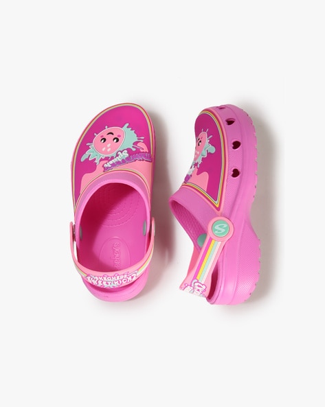 Skechers Slingback Clogs with Applique