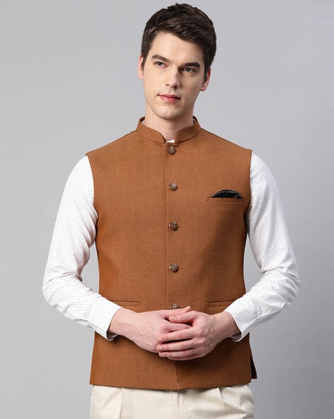 Modishly Styled Puff Pocket Green Velvet Nehru Jacket with White Kurta –  Rajanyas