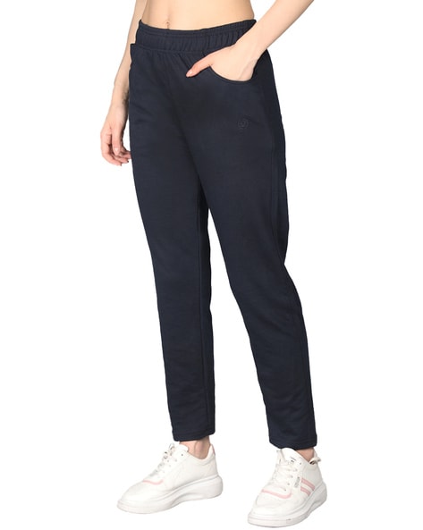 Uniqlo Womens Ultra Stretch Active Jogger Pants in Black Size XS