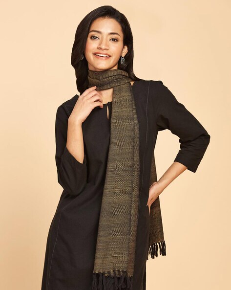 Woven Open Women Muffler with Tassels Price in India