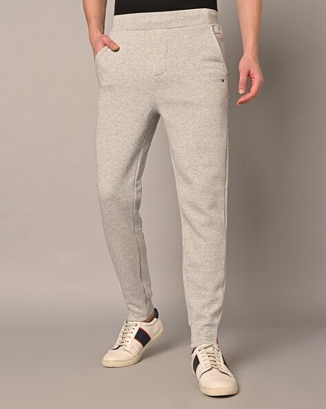 Tommy hilfiger joggers discount sale