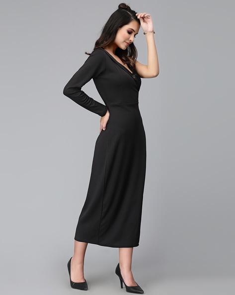 Black v sales neck sheath dress