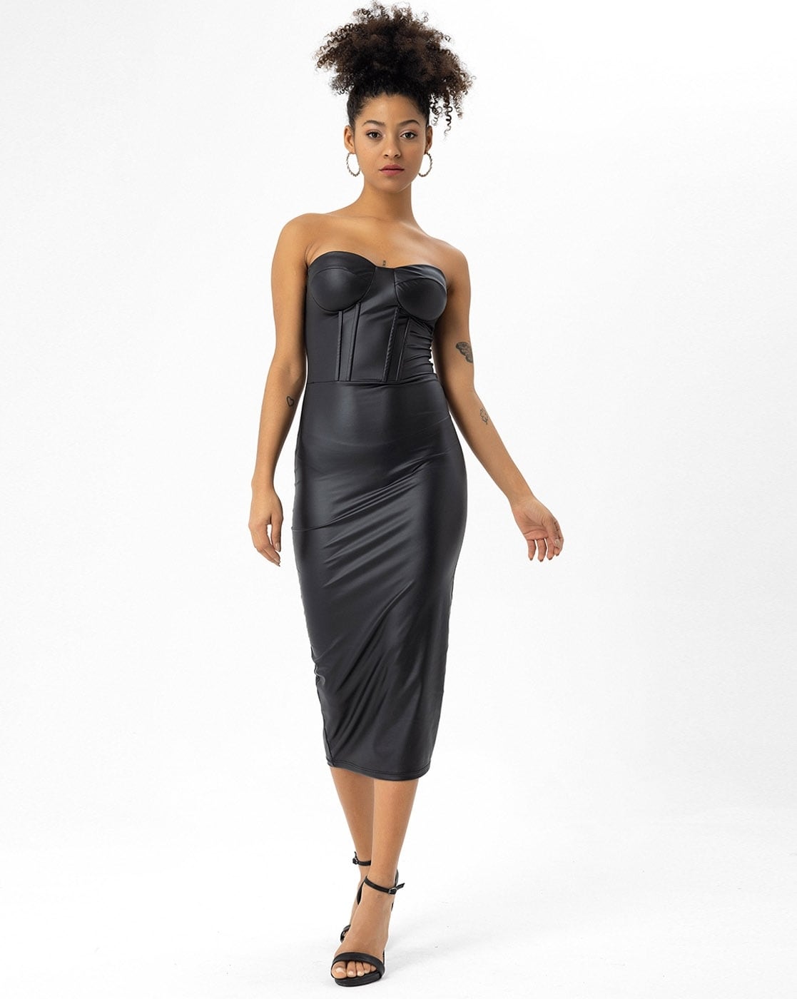 Strapless bodycon cheap midi dress