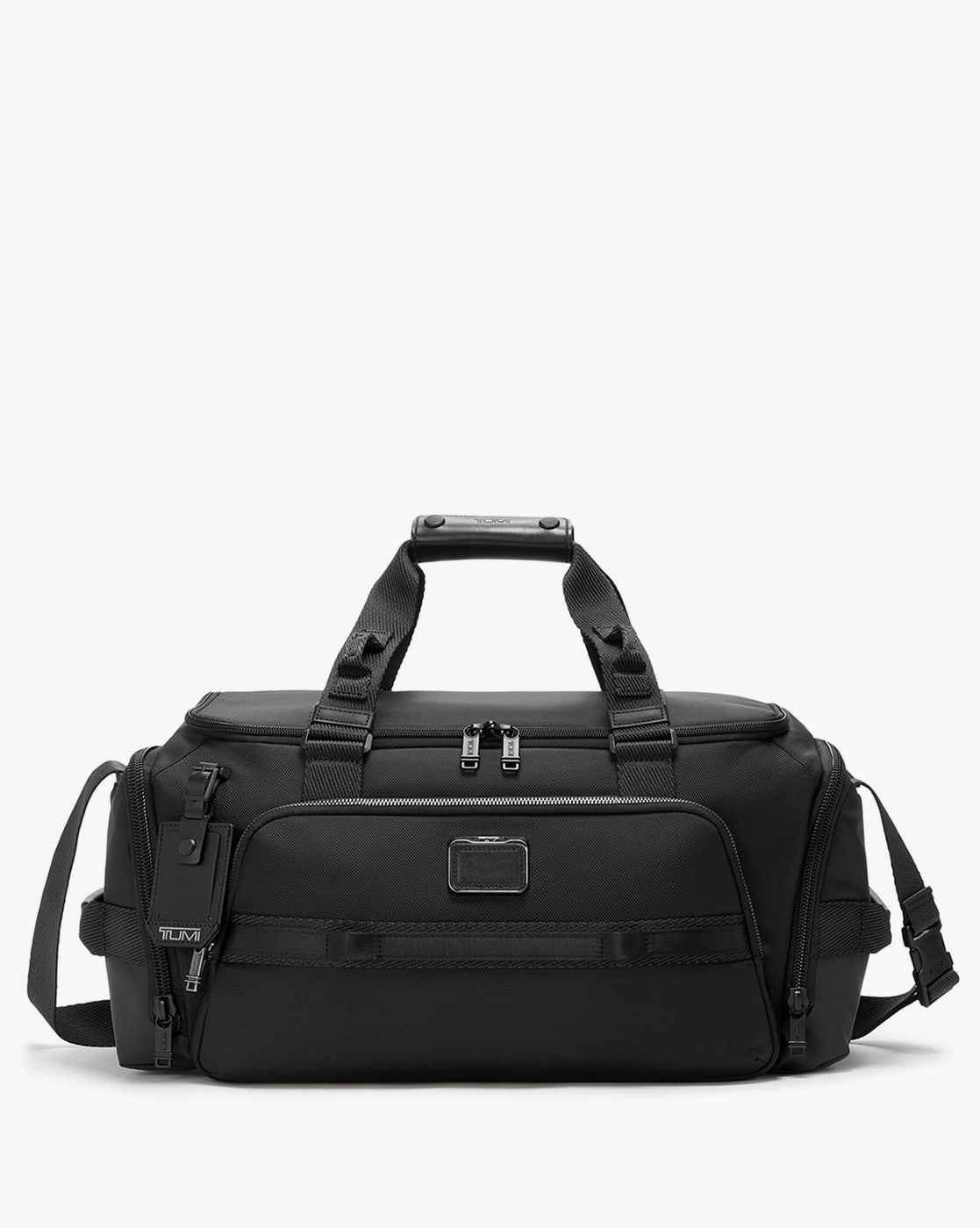 Buy TUMI Alpha Bravo Mason Duffle Bag | Black Color Men | AJIO LUXE