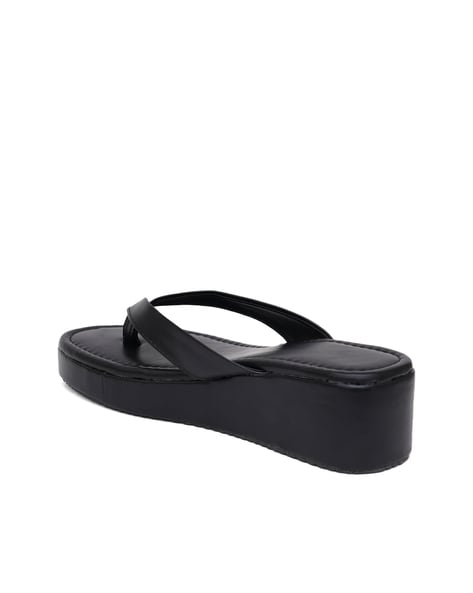 Black platform discount flip flop sandals