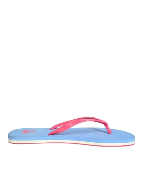 United benetton best sale flip flops