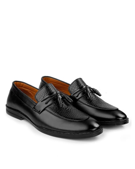BXXY Slip-On Mocassins with Tassels