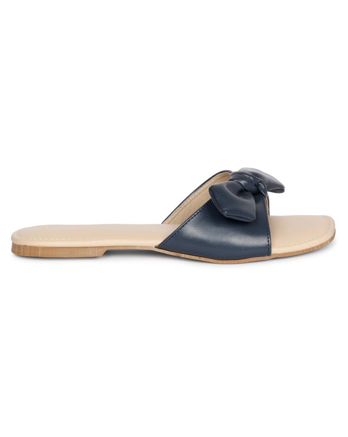 Buy Stepee Trending Stylish Fancy and Comfortable Cream Flat Sandals for  Women & Girls Online at Best Prices in India - JioMart.