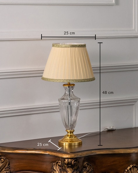 Brass table lamp with lampshade and crystal details