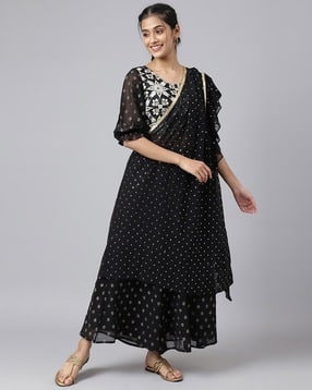 aurelia Embroidered Top with Palazzos with Dupatta-picture-37