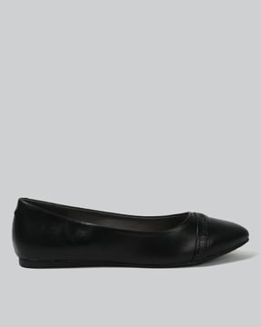 Buy Black Flat Shoes for Women by Mochi Online