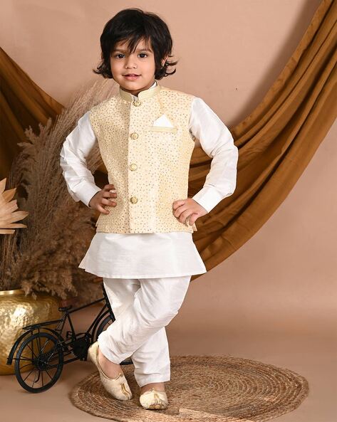 White kurta pyjama online set