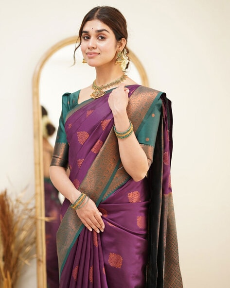 Buy Wine Sarees for Women by WUXI Online