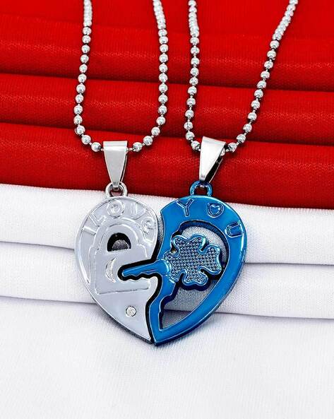 Couple necklace deals design