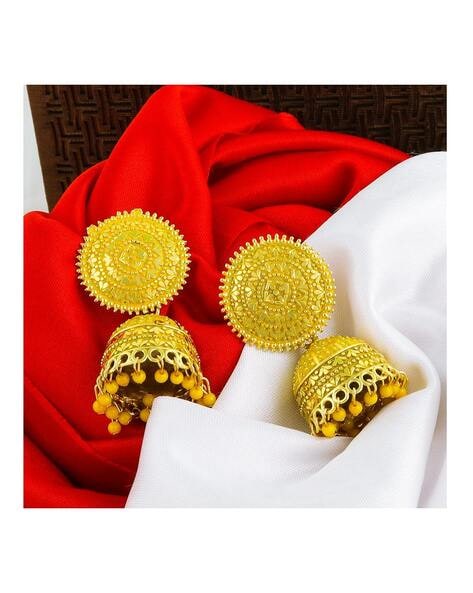 Buy Studs For Women Online | CaratLane