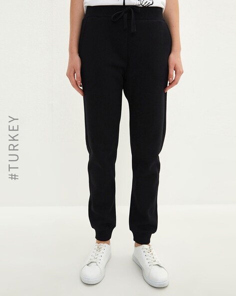 Women Joggers with Insert Pockets
