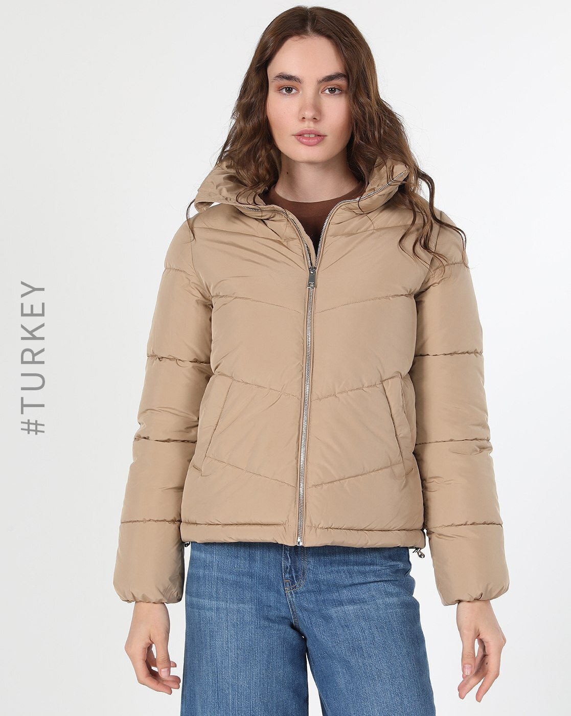 Buy Green Jackets & Coats for Women by FREEHAND Online | Ajio.com